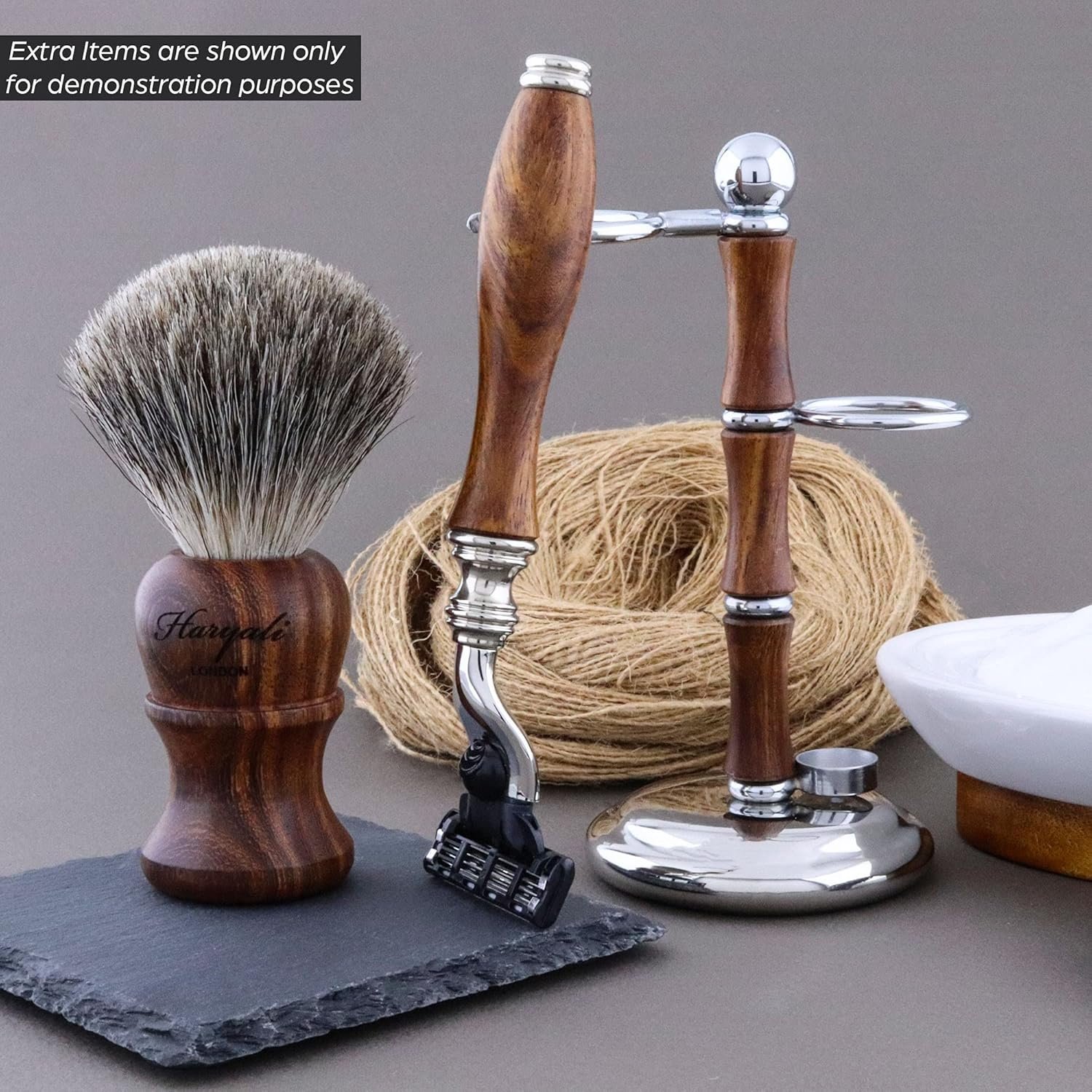 Men’s Wooden Shaving Kit - Image 2